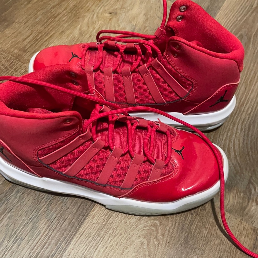 Jordan max aura (GS)